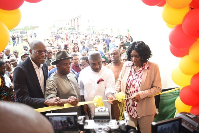 L-R: Head, Corporate Relations Nigeria, and Director Shell Petroleum Development Company (SPDC), Igo Weli; Director , Capacity Building, Nigerian Content Development and Monitoring Board (NCDMB), Dr. Ama Ikuru; Imo State, Commissioner for Digital Economy and E-Governance, Dr. Chimezie Amadi and Vice Chancellor, Federal University of Technology, Owerri (FUTO) , Prof. Nnenna Oti at the inauguration of the Engineering design studios and ICT hub at the institution…last week.