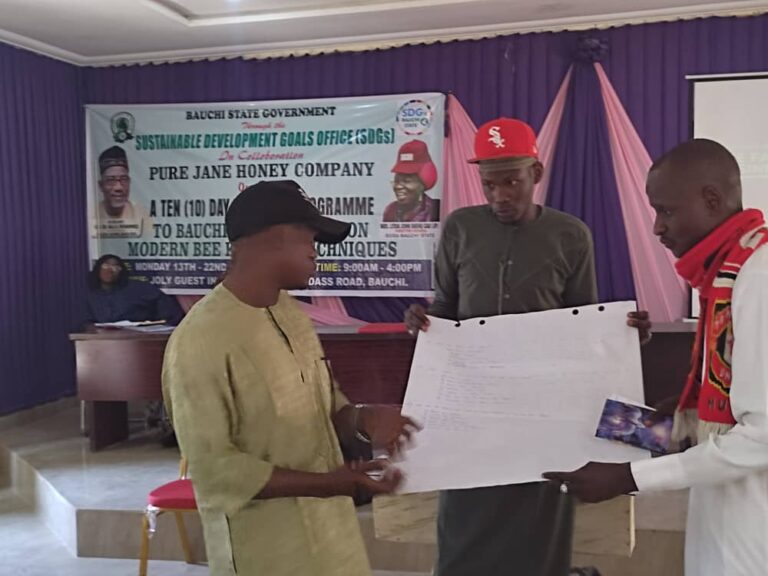 Governor Bala Mohammed and Bauchi State Government Partners with Pure Jane Honey Company to Empower Youths through Modern Beekeeping Training