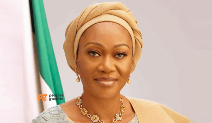 Nigerians mock Remi Tinubu for campaigning for her husband’s second term on Facebook