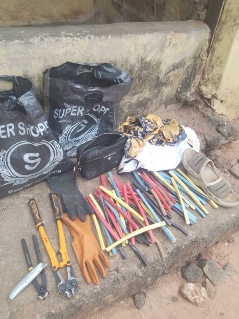 Suspected Thief  Dies After Jumping from Storey Building in Anambra, 3 Others Arrested