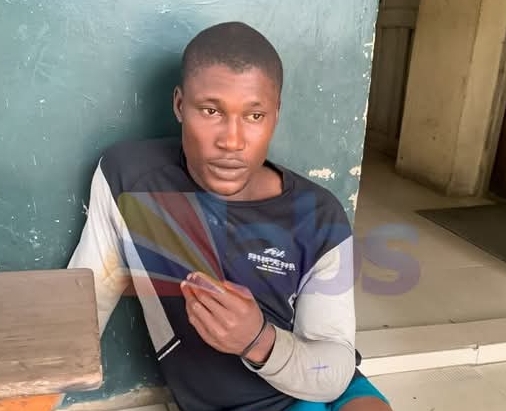 Panic at Onitsha Bridge Head as Frustrated Man Jumps into River, Saved by Boat Drivers
