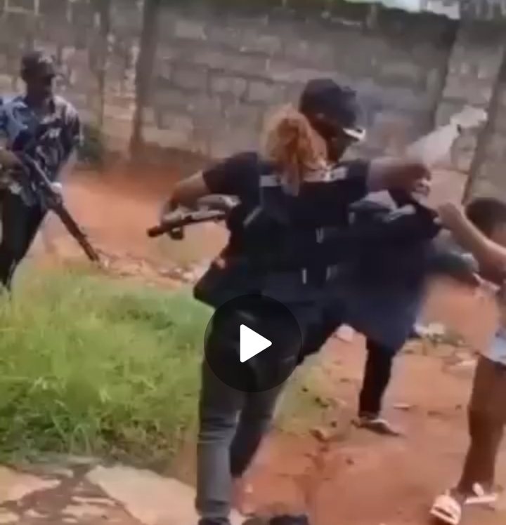 Anambra Police React After Security Operatives Beat Up Female Corps Member, Strip Her Naked (Video)