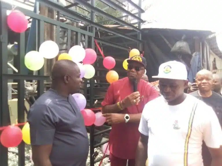 Onitsha drug dealers acquire brand new 500 KVA transformer to boost power supply in Ogbogwu market