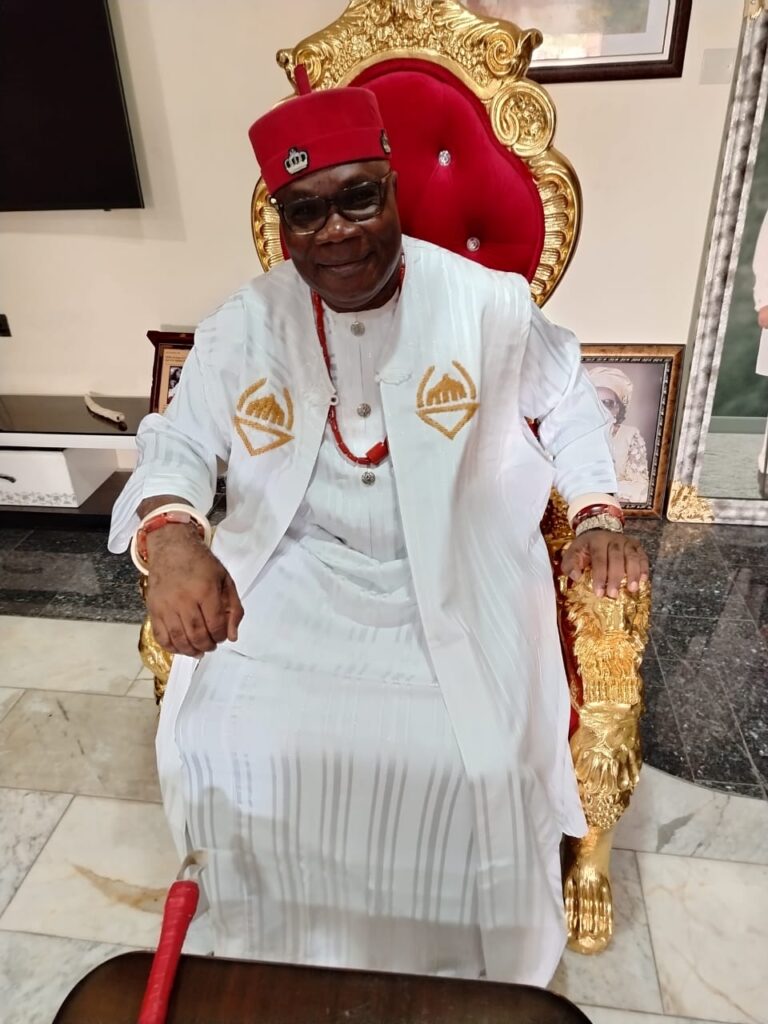 EzeOkpoko II of Oba Congratulates Gov. Chukwuma Soludo on His Well deserved  Reelection 