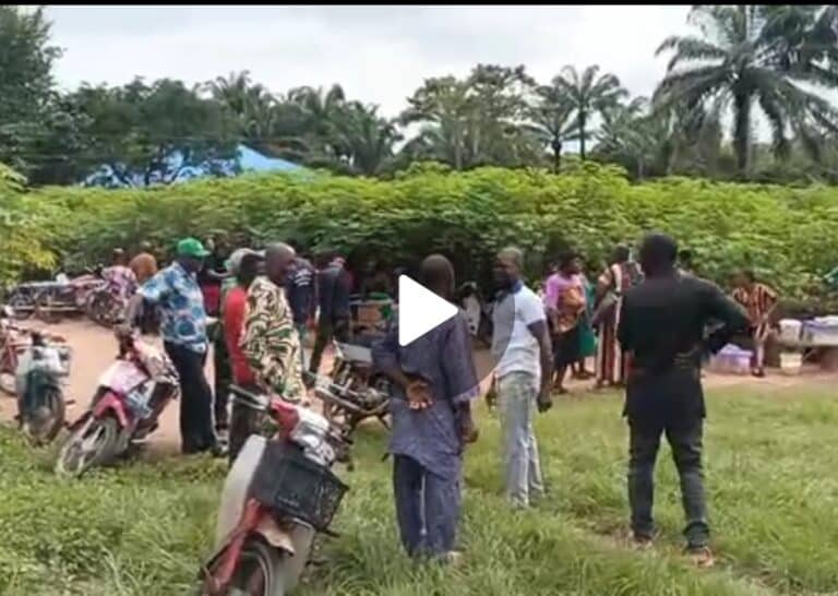 Hours After, Voting Yet to Start in Ebenator Nnewi South, Voters Stranded (Video)