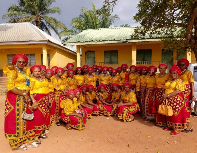 Umuezedeke Women Set Pace In Nnobi Community, Launch Outfit for Special Occasions