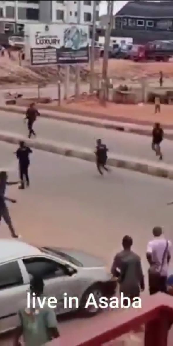 Chaos in Asaba: Panic Grips Residents as Armed Officers Storm Market Area