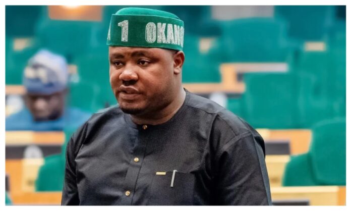 Caught On Camera: CCTV Footage Exposes Agbese Signing Endorsement For Ikenga Imo After Forgery Claim