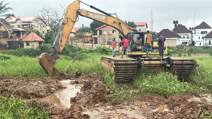 Flooding; Anambra Commences 5 Day Dredging Of  Waterways 