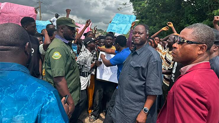 Soldiers Invade Osun State University