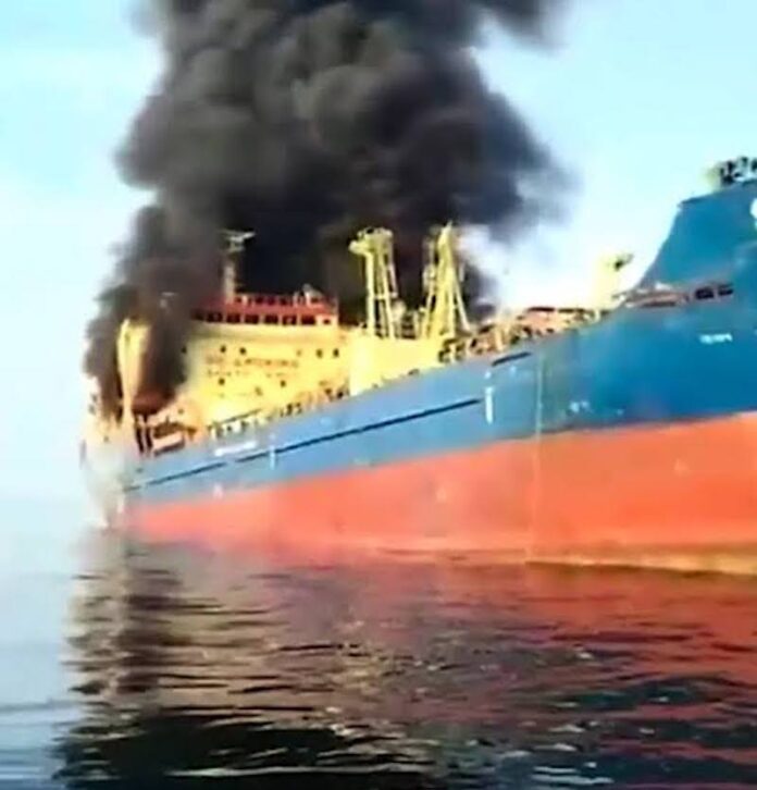 Iranian IRGC Strikes Maltese Oil Tanker in Strait of Hormuz Despite US Naval Escort