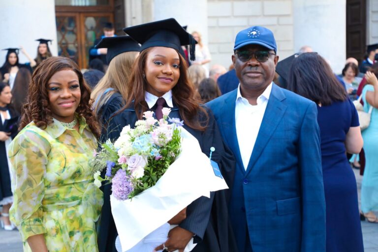 Family Ties: How Nigeria's Political Elite Keep Power — and Perks — In-House