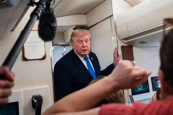 TEHRAN REJECTS TRUMP CLAIMS: Iran Denies U.S. Talks, Says Strait of Hormuz Stays Closed Beyond Omani Route Negotiations
