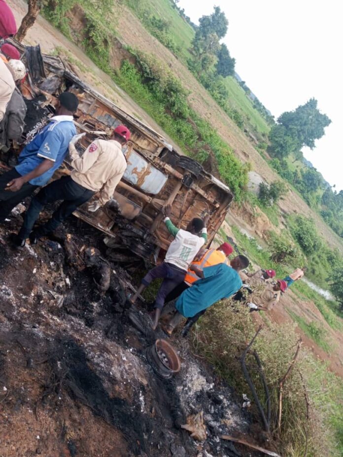 Tragic Highway Crash: Nine Burnt to Death in Fatal Bauchi Auto Crash