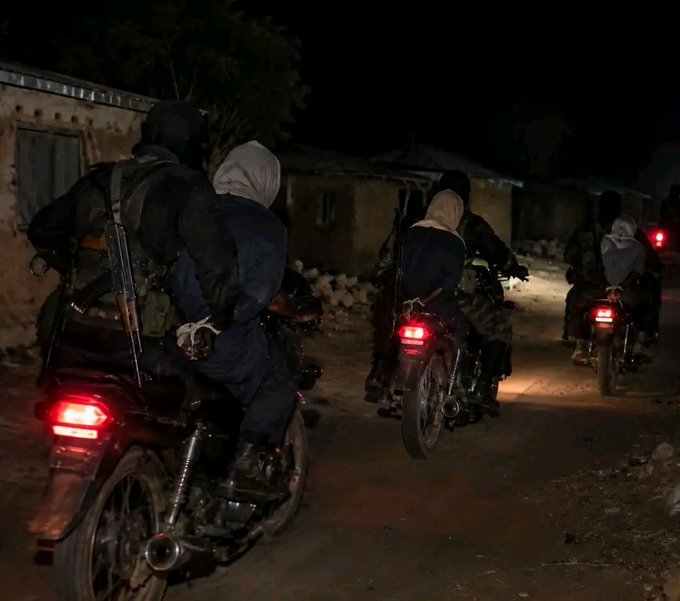 Borgu Residents Reportedly Fight Off Bandits, Rescue Two Kidnap Victims, Kill One Attacker and Capture Two