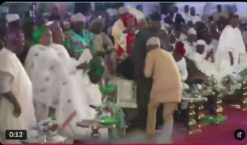 Video Shows Wike Appearing to Snub Uzodimma at APC Campaign Council Inauguration