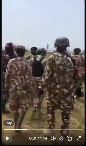 Police Squad and Armed Men Believed to Be Soldiers Reportedly Clash During Plateau Clearance Operation; Neither Force Has Confirmed